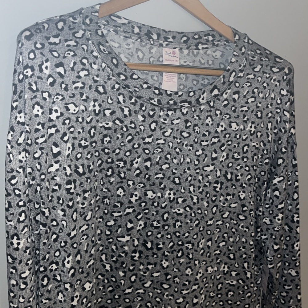 Cheetah Print Secret Treasures Sleep Pajama Top Long Sleeve Shirt